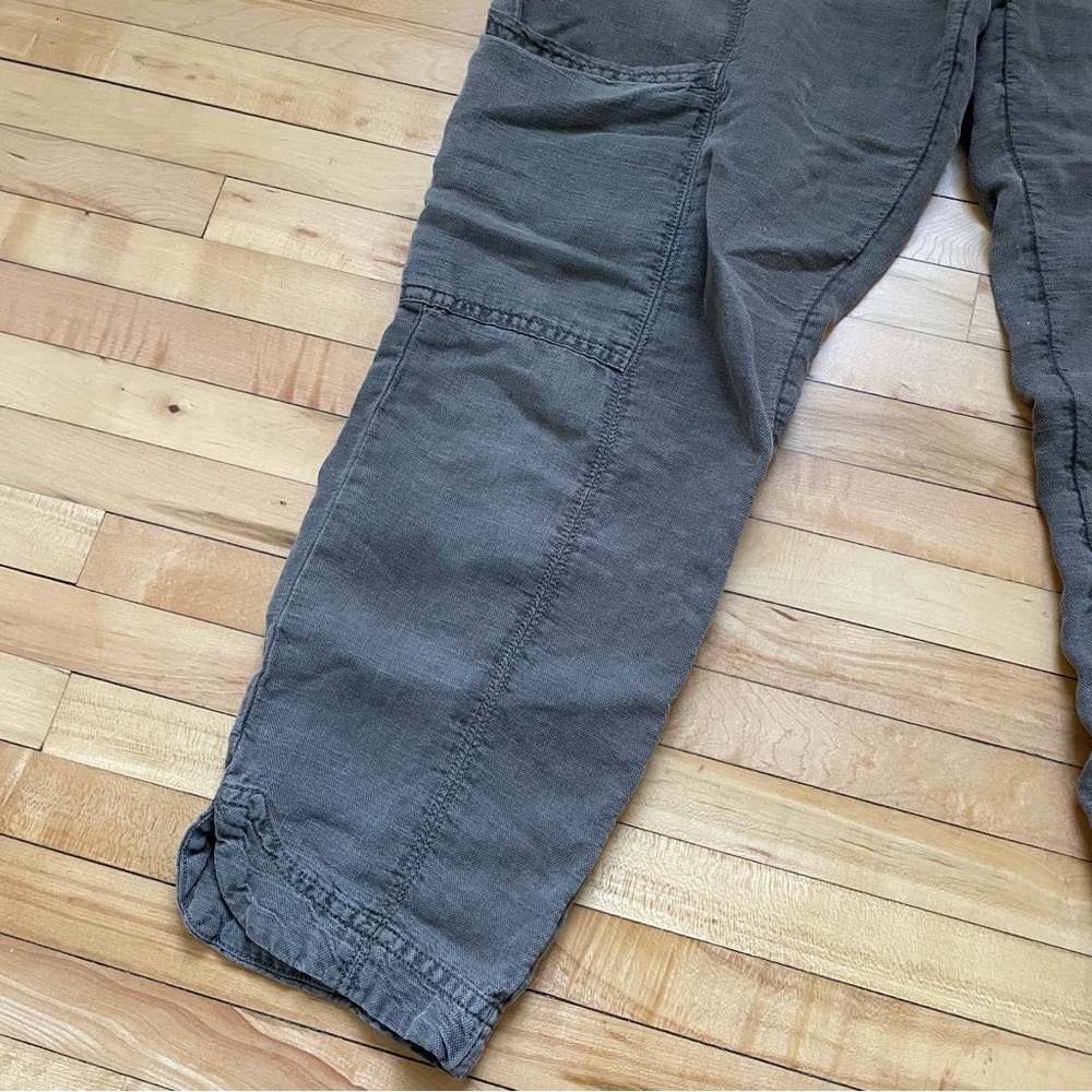 C&C California Linen Drawstring Pants in green - Picture 8 of 8